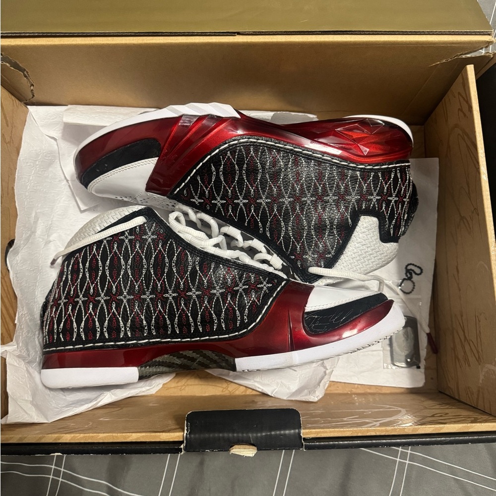 Jordan XX3 black, Varsity Red and white